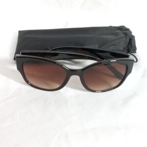 Oscar De La Renta Brown Sunglasses Mod1224/218